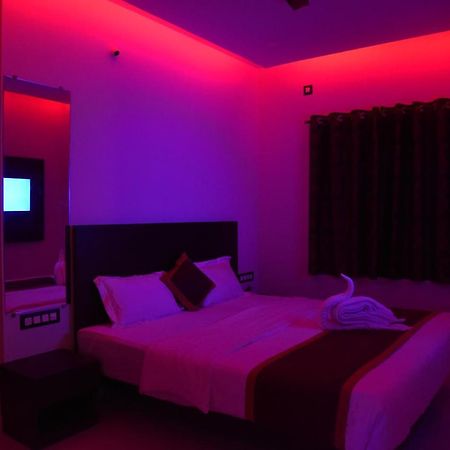 Chikmagalūr Hotel Grand Kubera מראה חיצוני תמונה