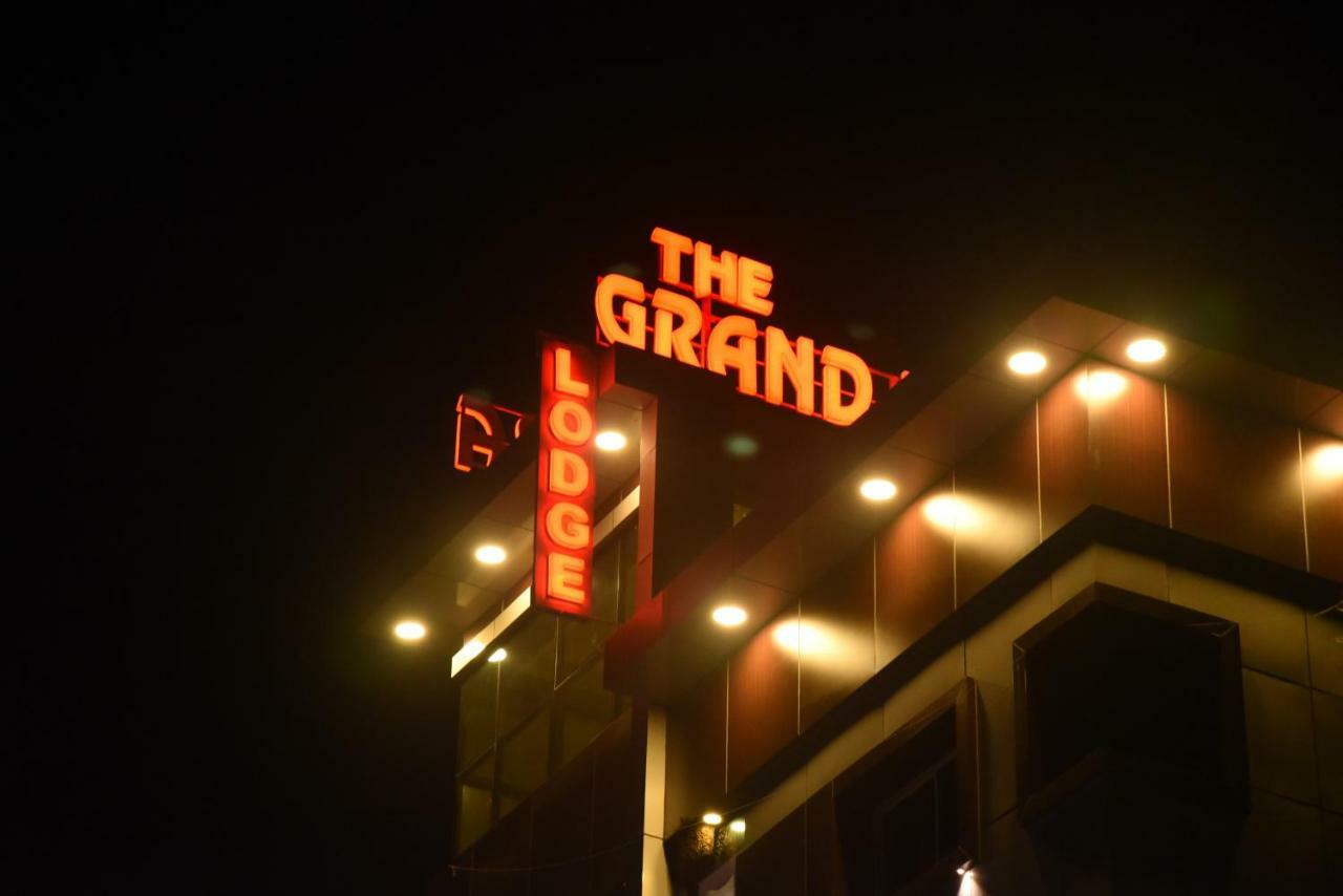 Chikmagalūr Hotel Grand Kubera מראה חיצוני תמונה
