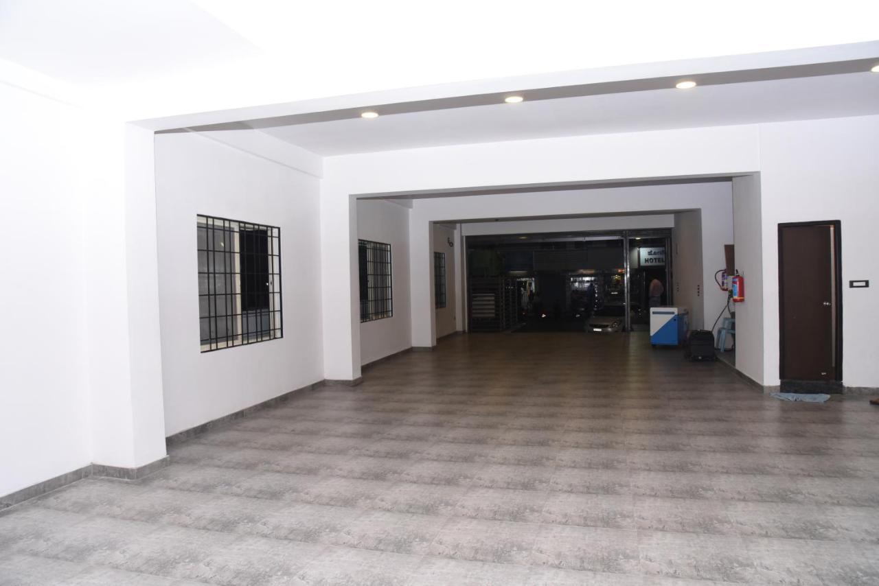 Chikmagalūr Hotel Grand Kubera מראה חיצוני תמונה